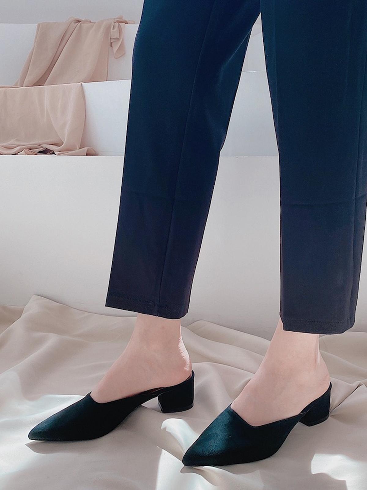 Aubrey Heels - Black