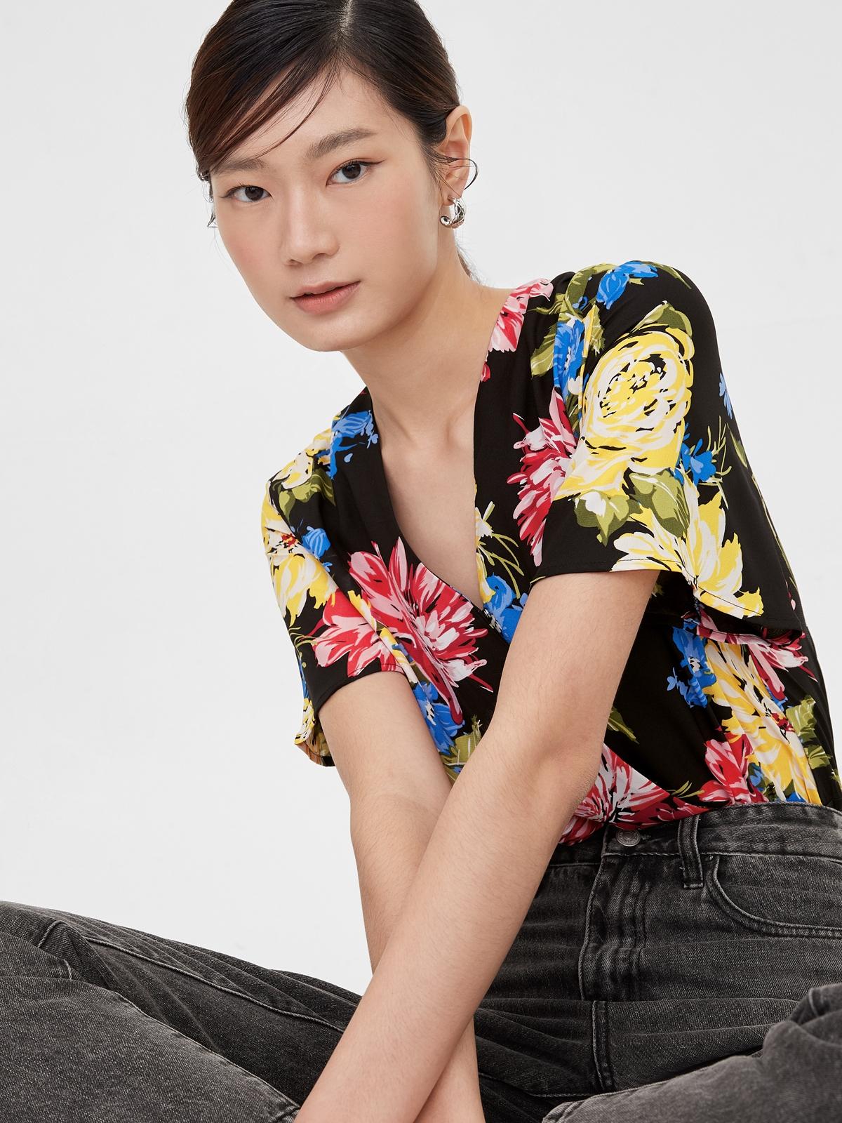 Floral Surplice Bodysuit - Black