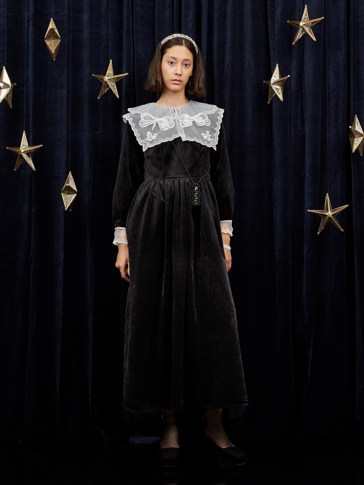 Eris Velvet Maxi Dress - Black