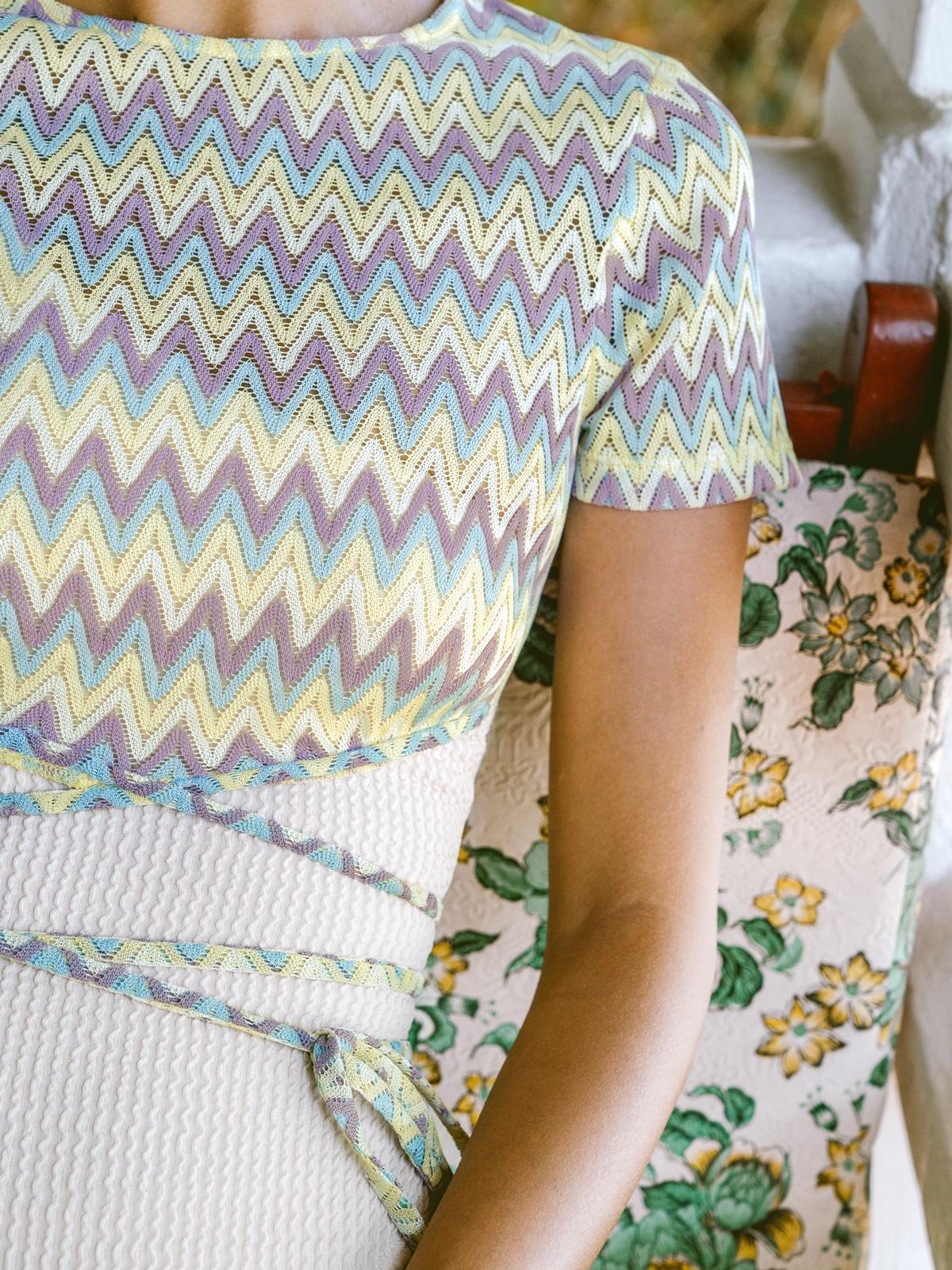 Zigzag Waist Tie Crop Top - Yellow