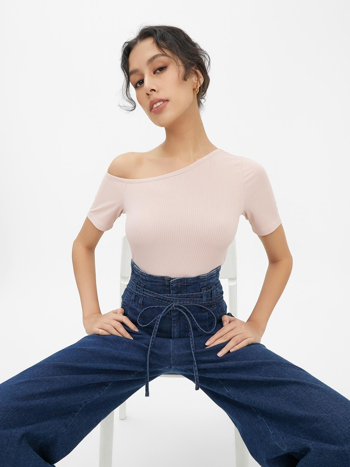 Short Sleeve Asymmetric Neck Top - Light Pink