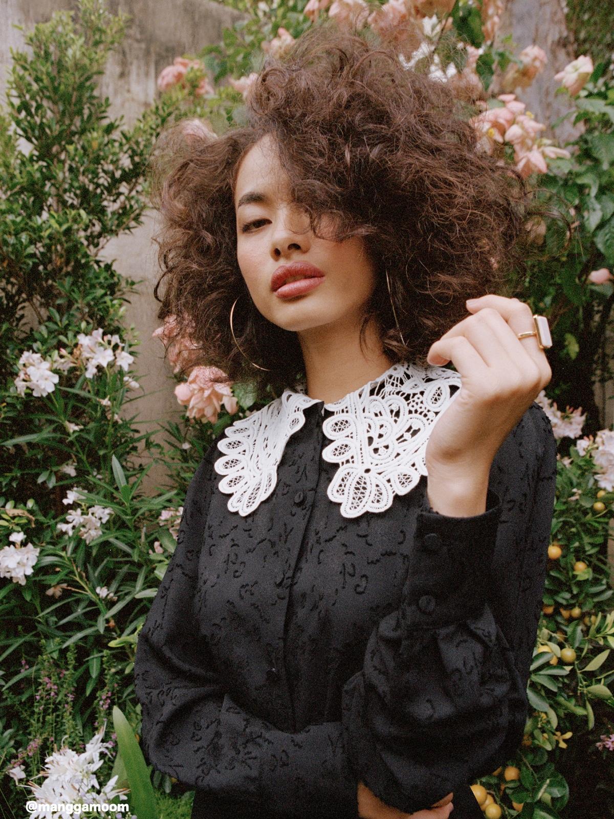 Lace Collar Puffed Sleeve Bodysuit - Black