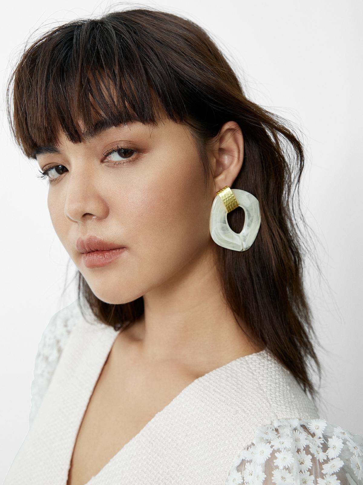 Marble Accent Hoop Earrings - Gold