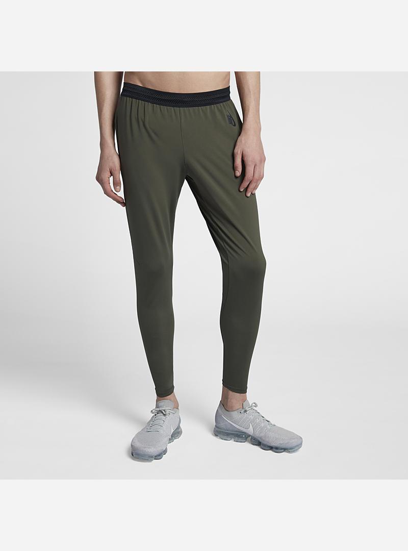 NikeLab Collection Performance