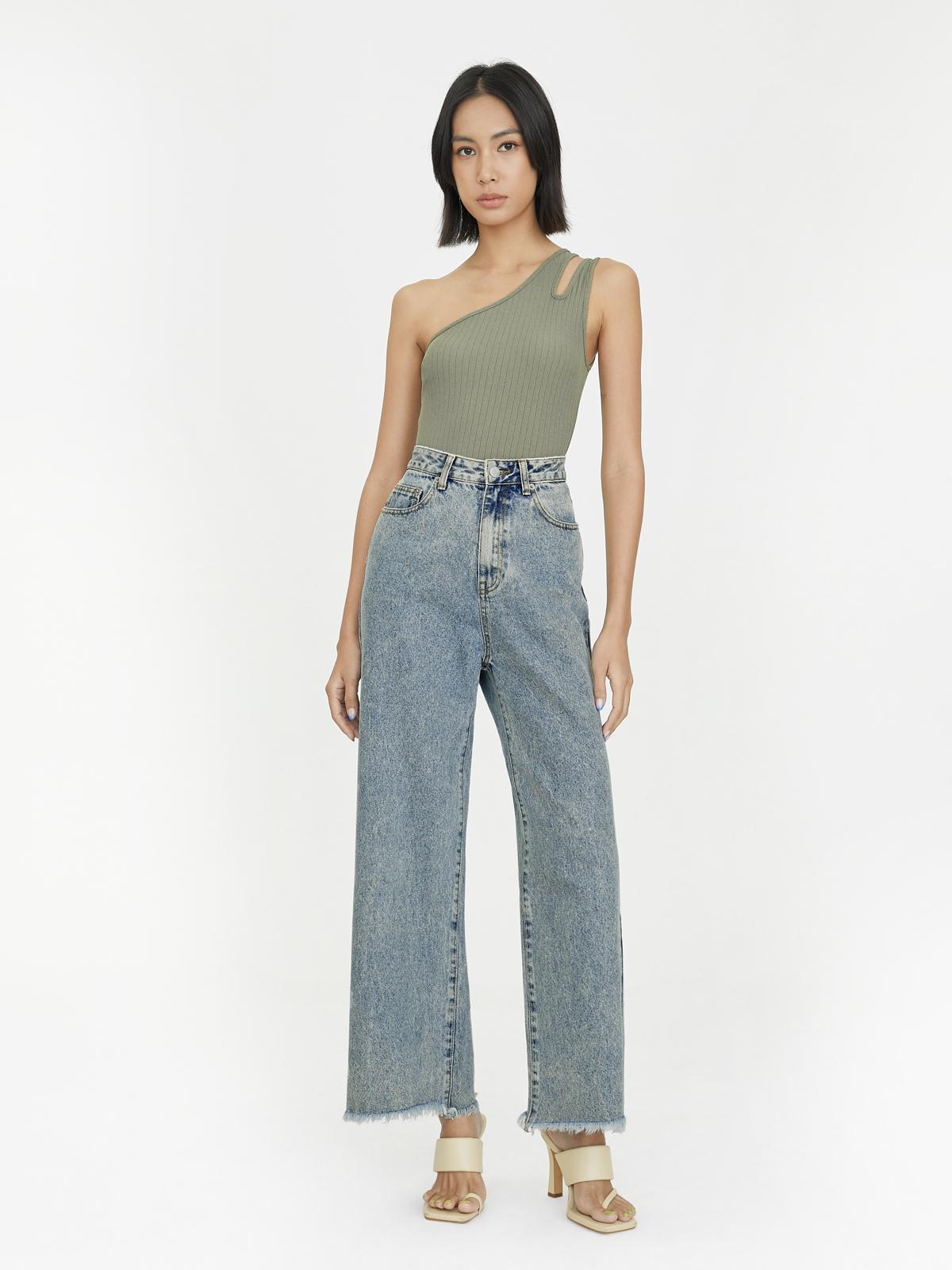 Light Wash Frayed Wide Leg Jeans - Light Blue