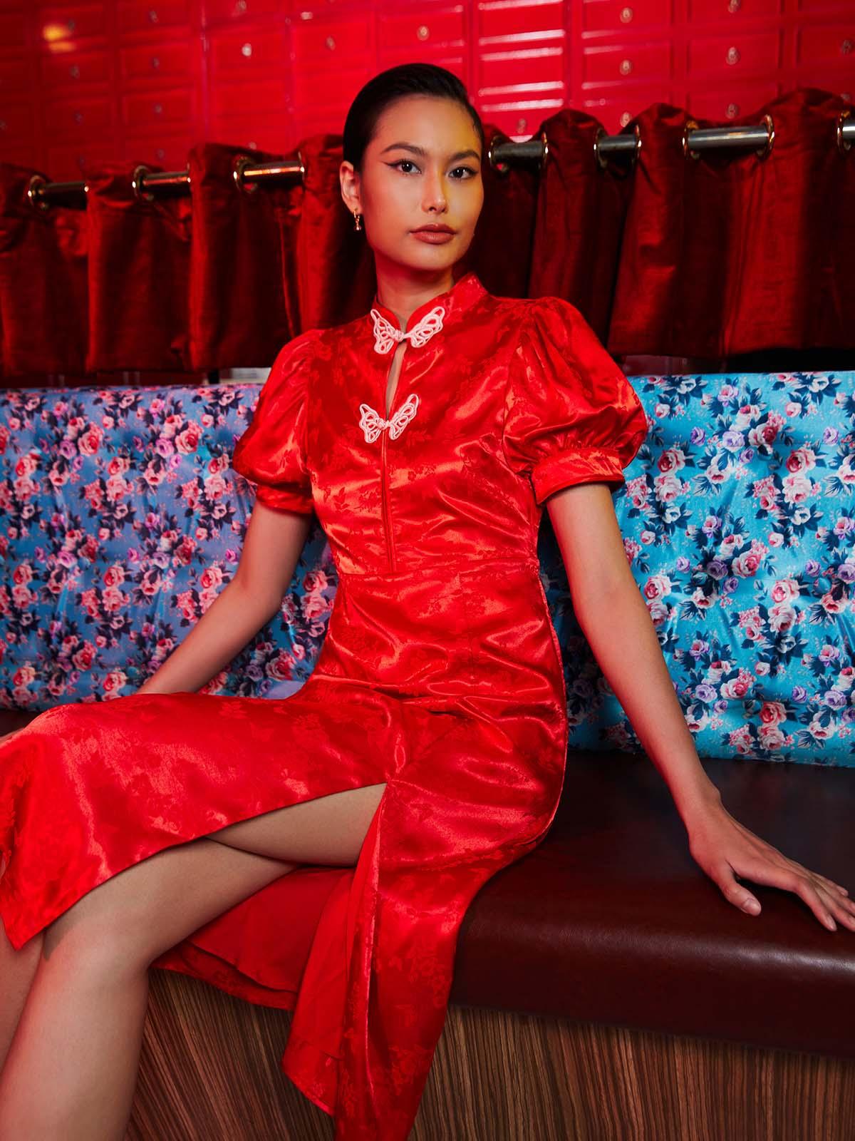 Short Puffed Sleeve Dress - Red