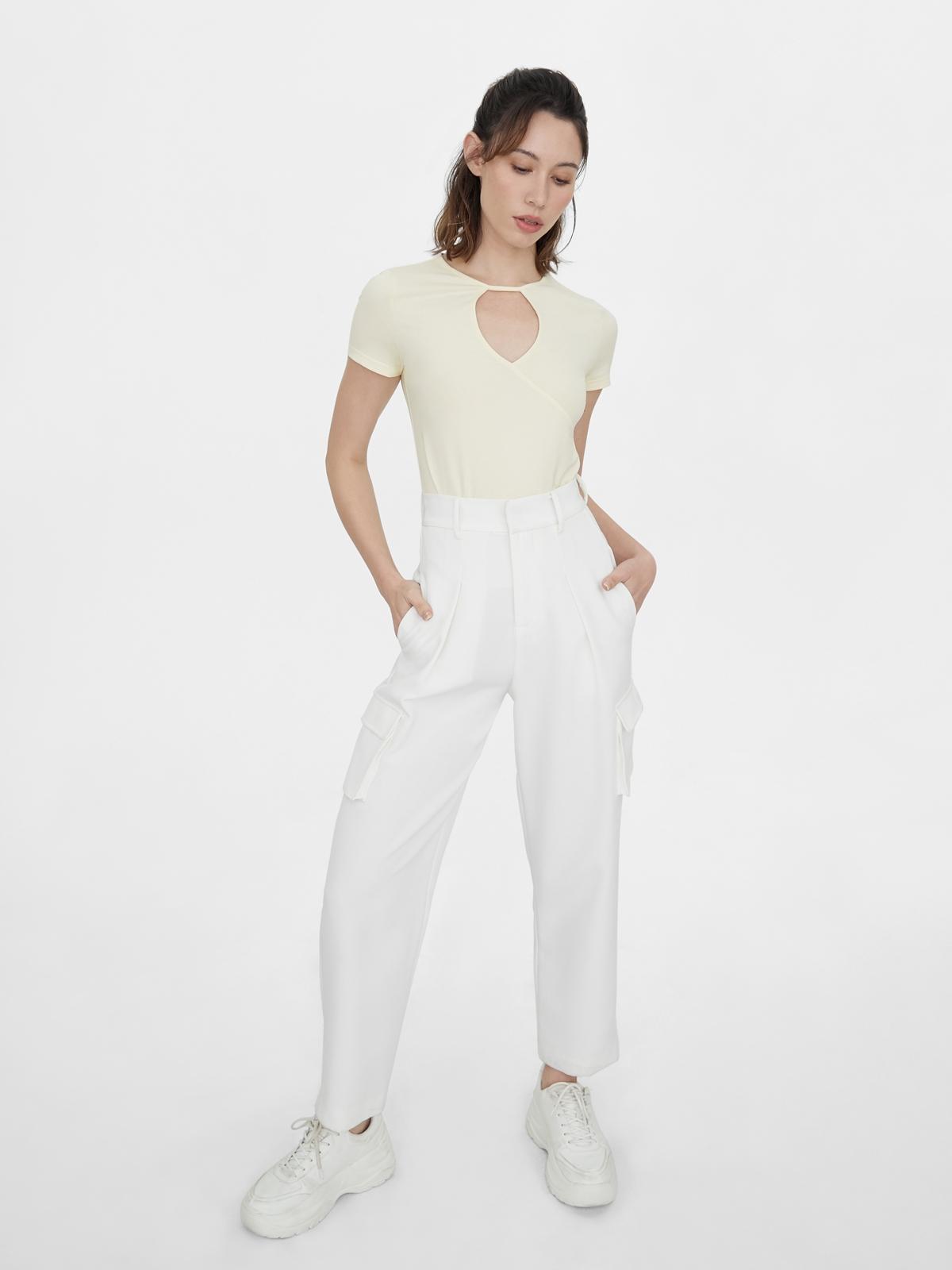 Cut Out Keyhole Neck Tee - Cream