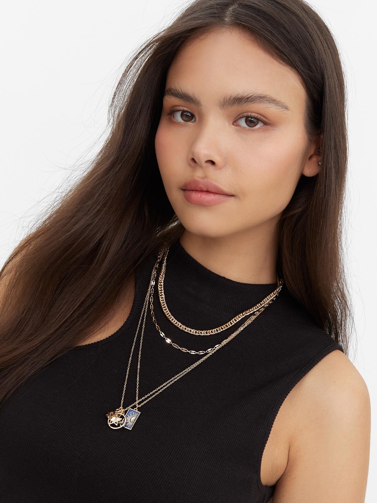 Set of 4 Square Pendant Necklaces - Gold