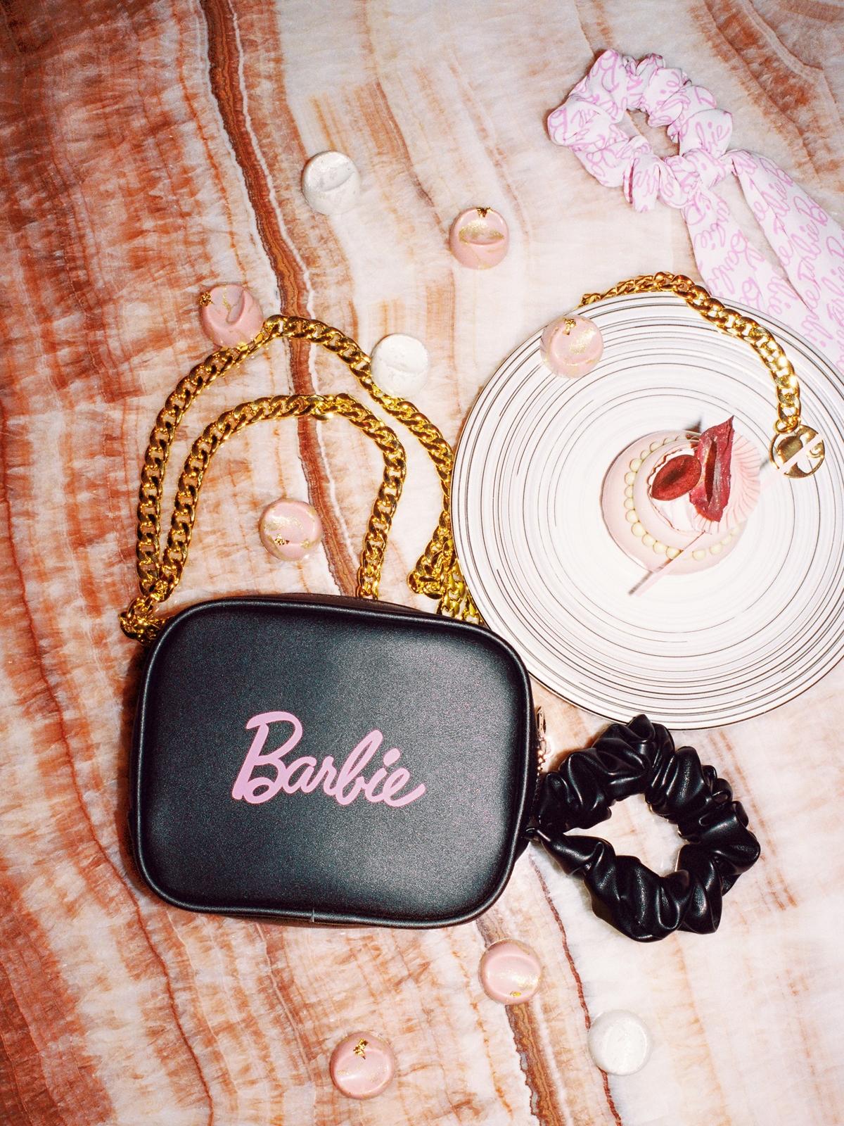 Barbie™ x Pomelo Cosmetic Pouch - Black
