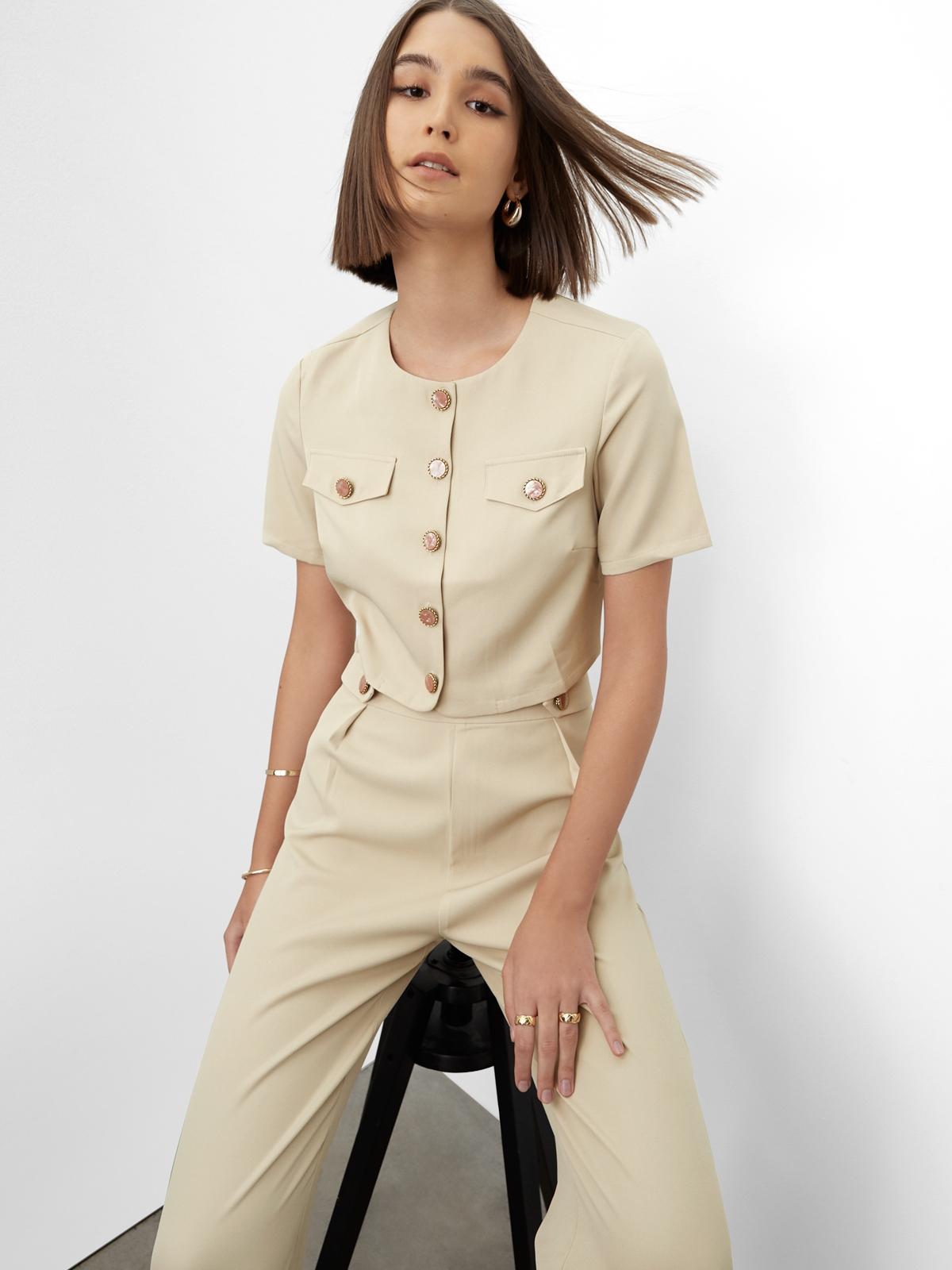 Faux Twin Pocket Crop Blouse - Beige