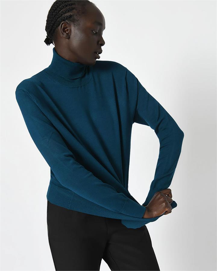 Noah Turtleneck Knit