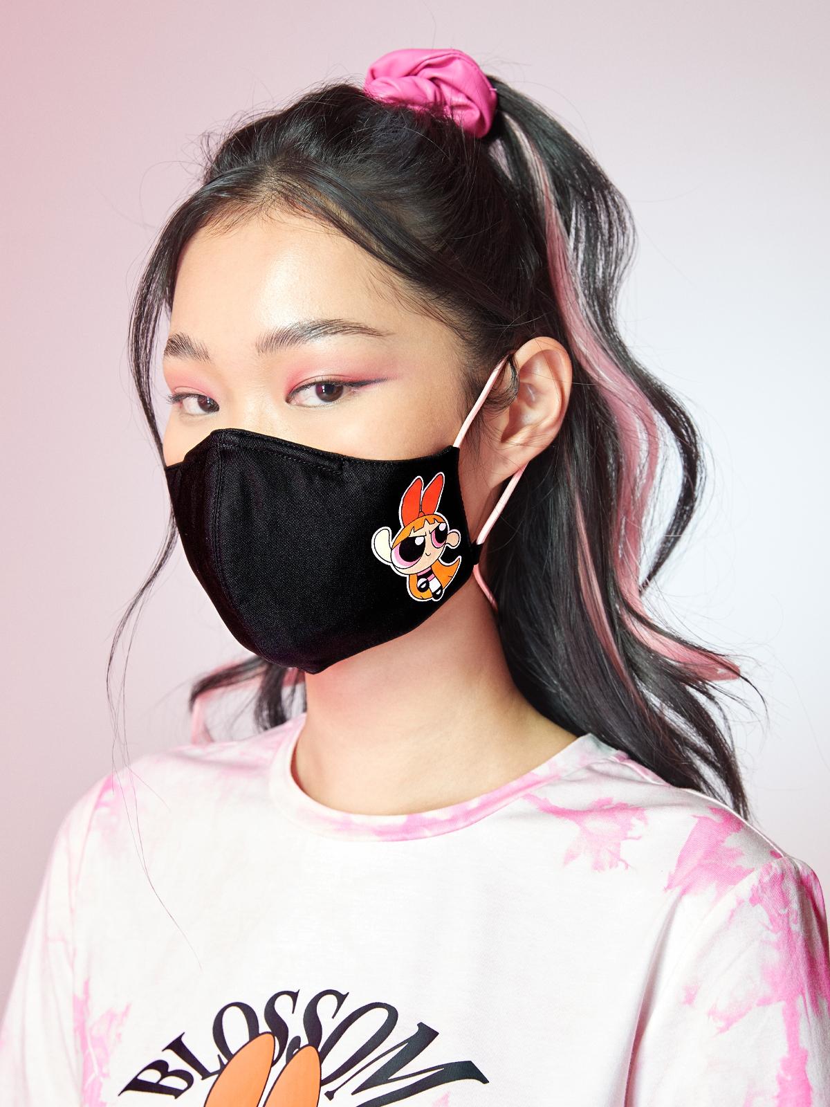The Powerpuff Girls™ Blossom Graphic Mask - Black