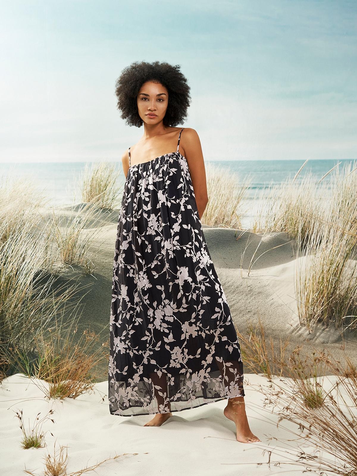Saika Dress - Black