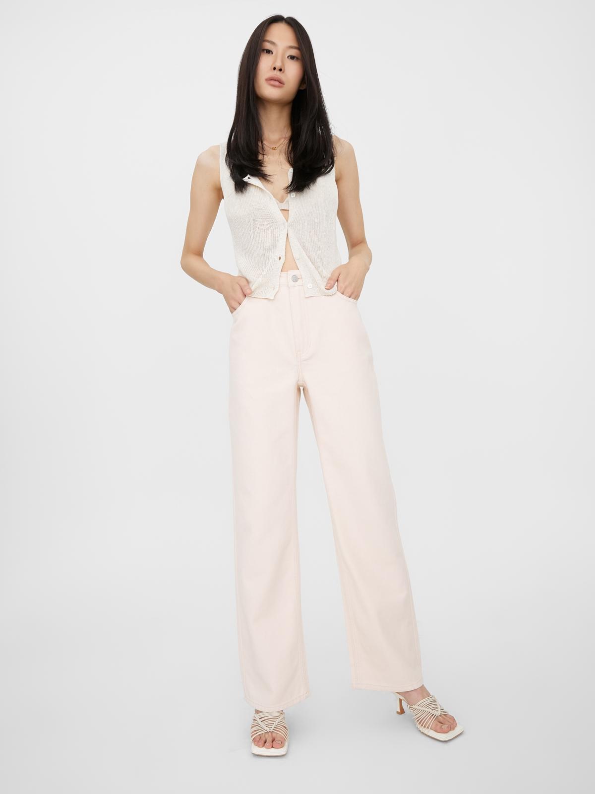 Mid Waisted Straight Leg Jeans - Pink