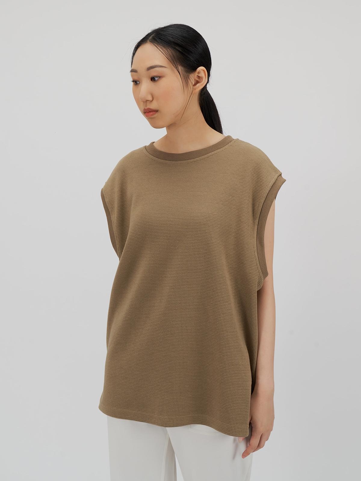 Classic Gender Neutral Waffle Vest - Khaki