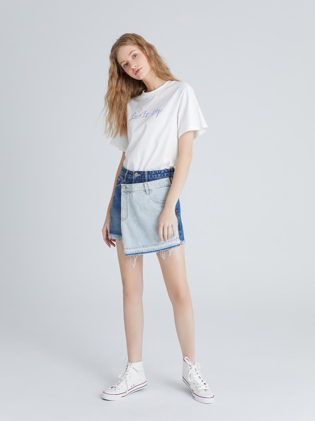 Live It Up Letter Print Tee - White