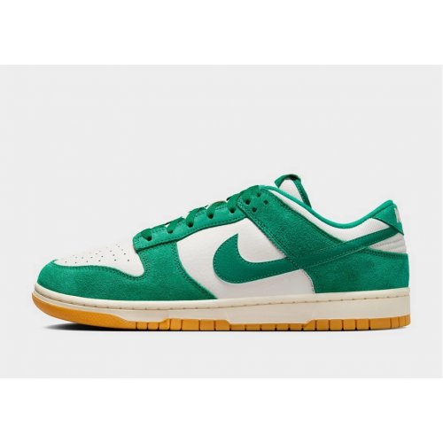  Nike Dunk Low SE