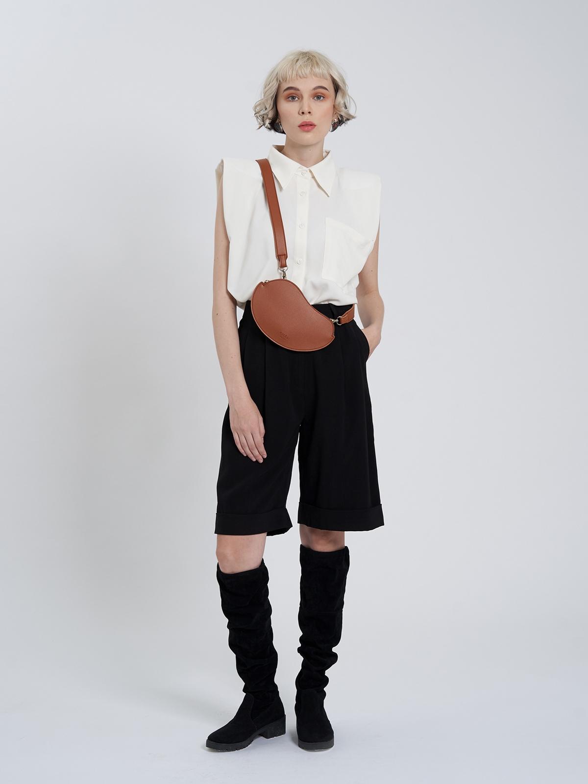 Black Trouser Shorts - Black