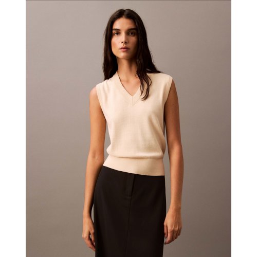 Merino V Neck Shrunken Vest