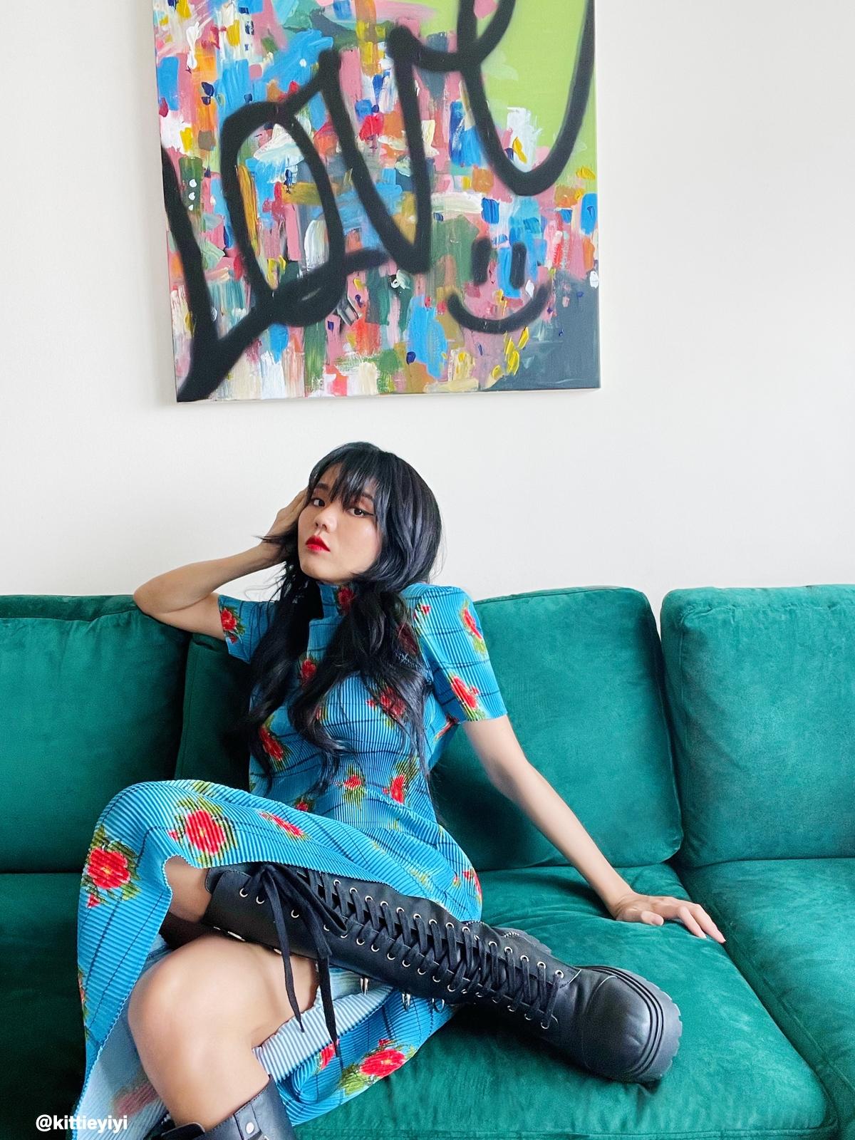 Floral Pleated Mock Neck Dress - Blue