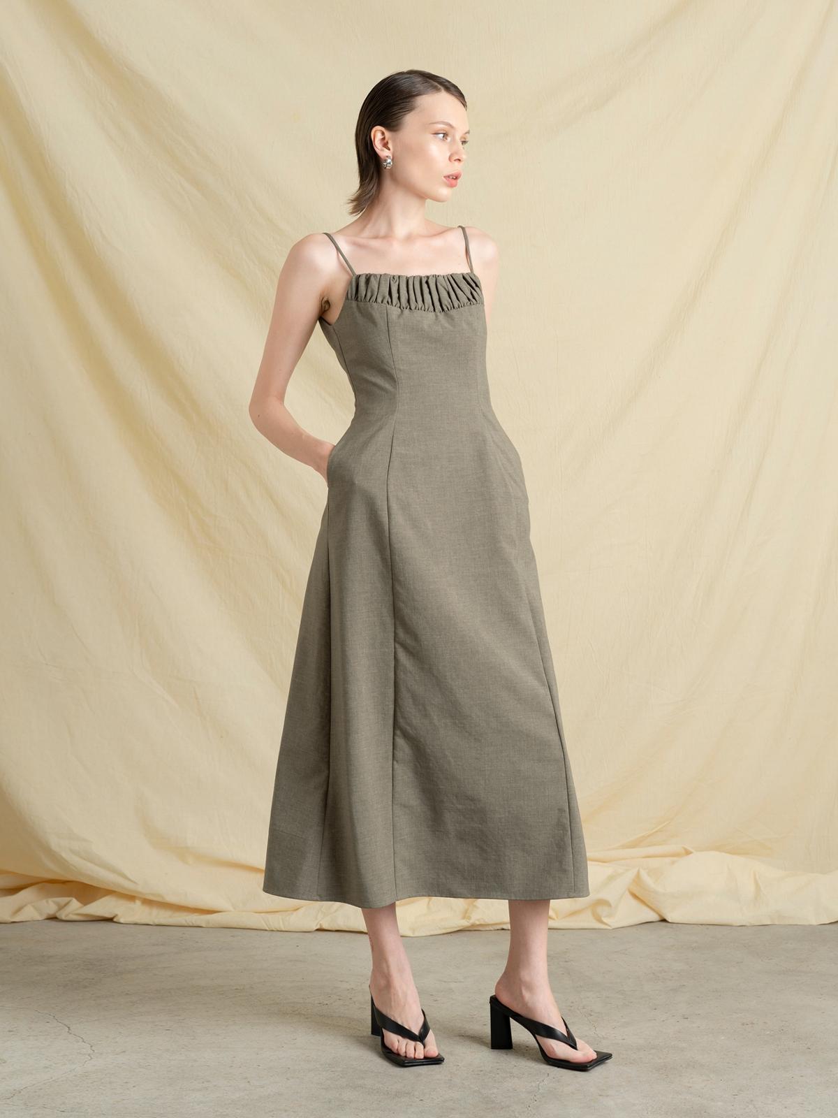 Juhi Dress - Moss