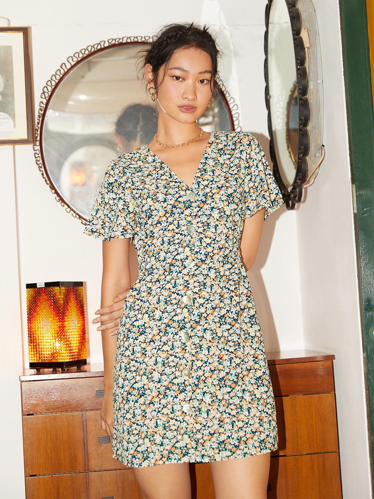 Mini Floral Buttoned Up Dress - Navy