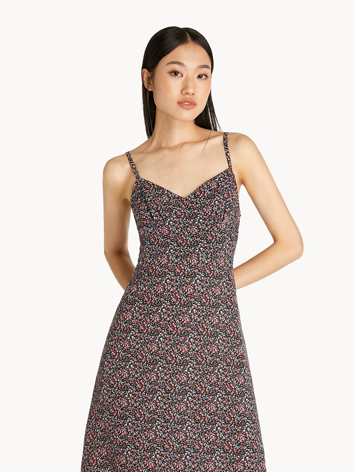 V Neck Floral Flared Cami Dress - Black