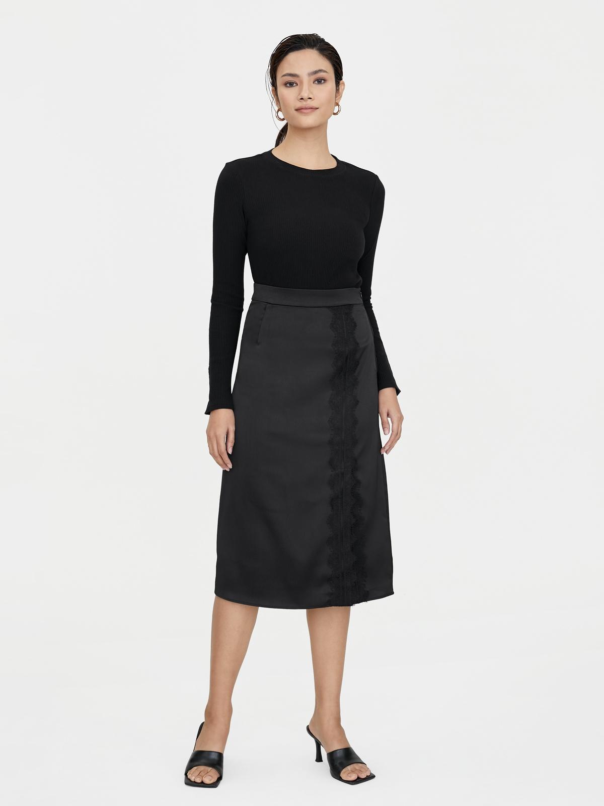 Satin Lace Side Slit Skirt - Black