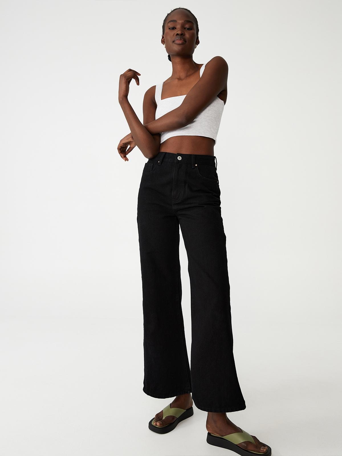 Wide Strap Straight Neck Crop Cami - Light Grey Marle