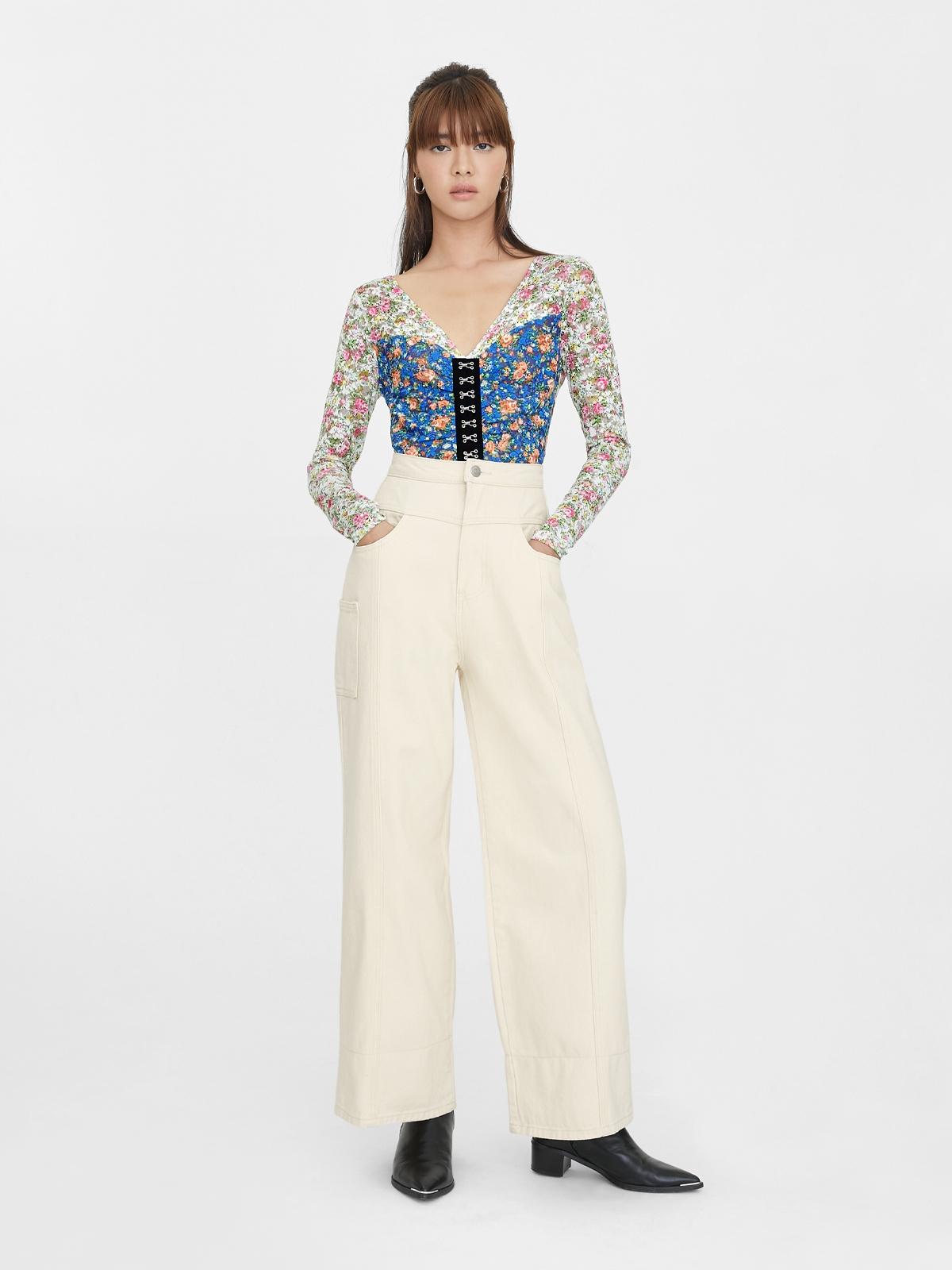 High Waisted Pocket Detail Jeans - Cream