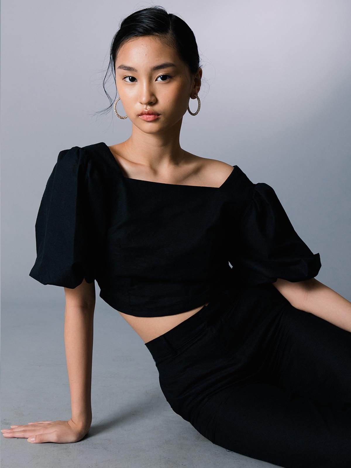 Cruz Crop Top - Black