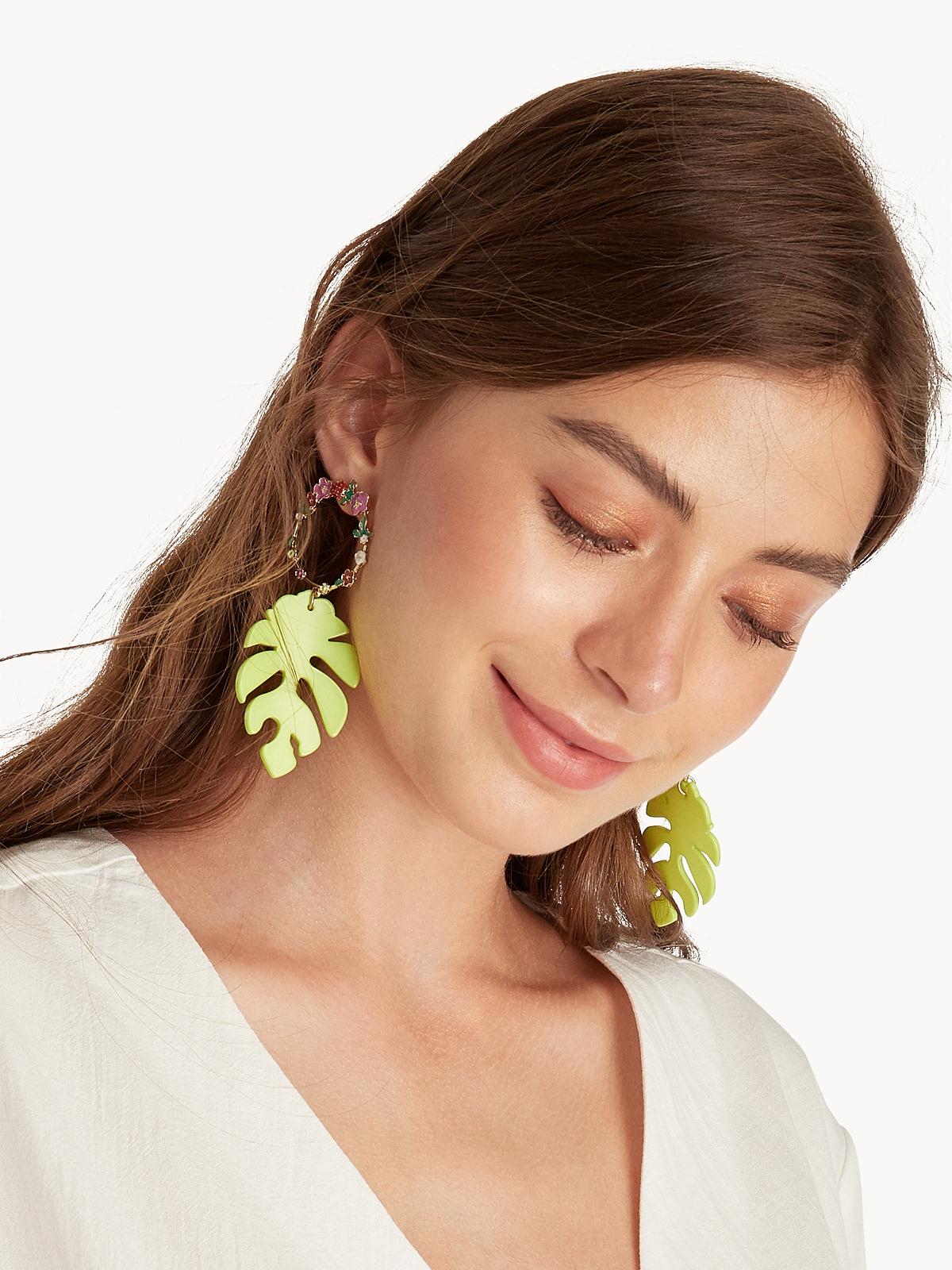 Leaf Shaped Hoop Drop Earrings - Green