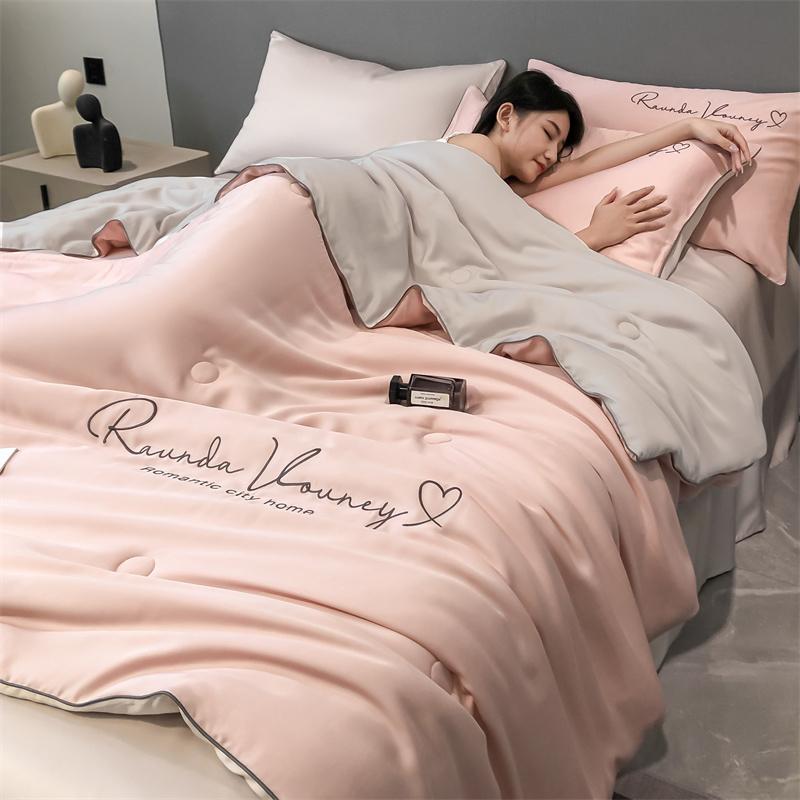 Grade A Washable Ice Silk Summer Quilt Set or 1 Pcs Quilt Skin-friendly  Air Conditioning Embroidered Comforter Summer Blanket