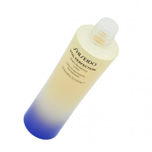 Shiseido Vital Perfection White Revitalizing Softener 150ML