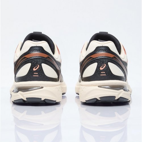 Asics Gel-Terrain Sneakers