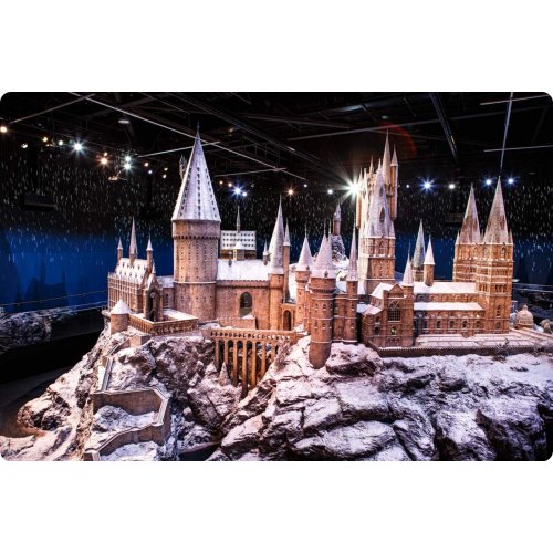  Warner Bros. Studio Tour London: The Making of Harry Potter