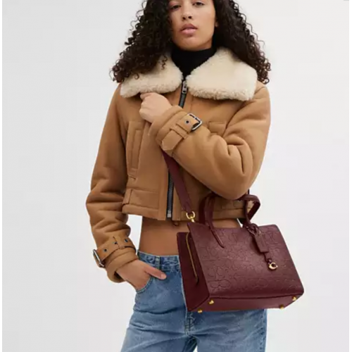 Carter Carryall Bag 28 In Signature Leather