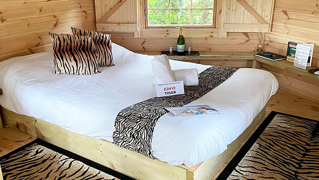 Overnight Stay in a Hobbit Hut with Breakfast for Two at Oak Tree Escape