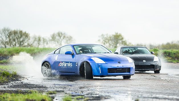 36 Lap BMW vs 350Z Driving Experience with Drift Limits