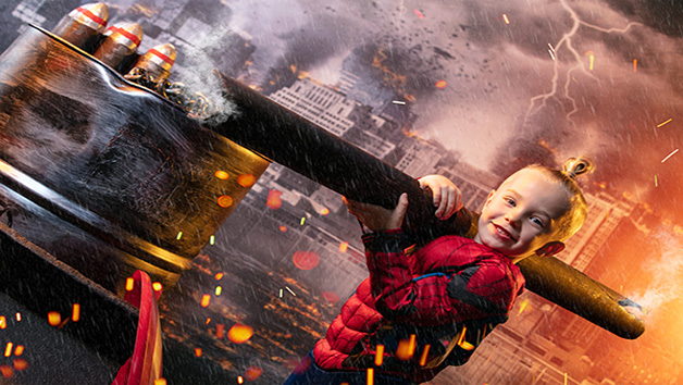 Superhero CAPOW Photoshoot Click Connection