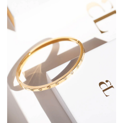 Crystal Heart Bangle (Gold)