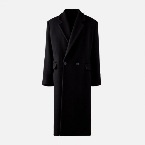 Coat in wool